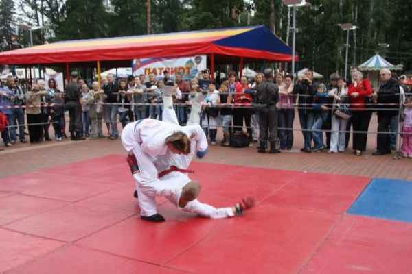 phpthumb ctx web w 900 h 900 zc 0 far q 90 src 2Fassets 2Fgallery 2F1 2F11