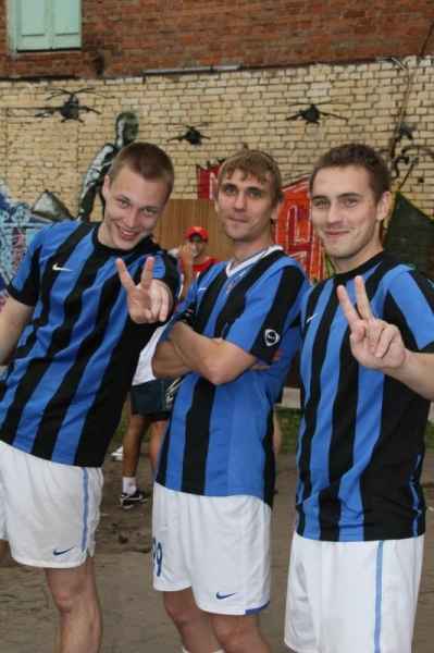 phpthumb ctx web w 900 h 900 zc 0 far q 90 src 2Fassets 2Fgallery 2F1 2F2